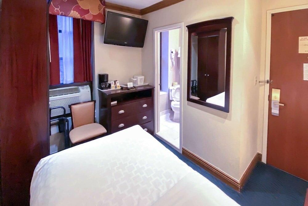 Фото Clarion Hotel Park Avenue