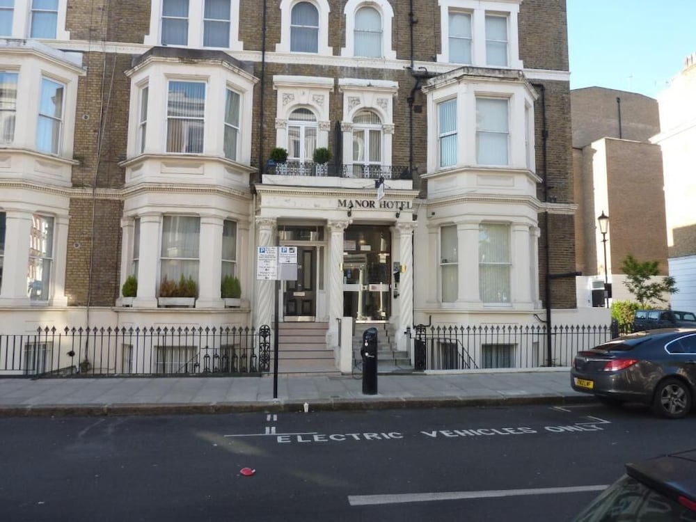 Фото Manor Hotel