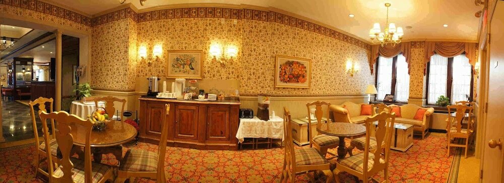 Фото The Wall Street Inn