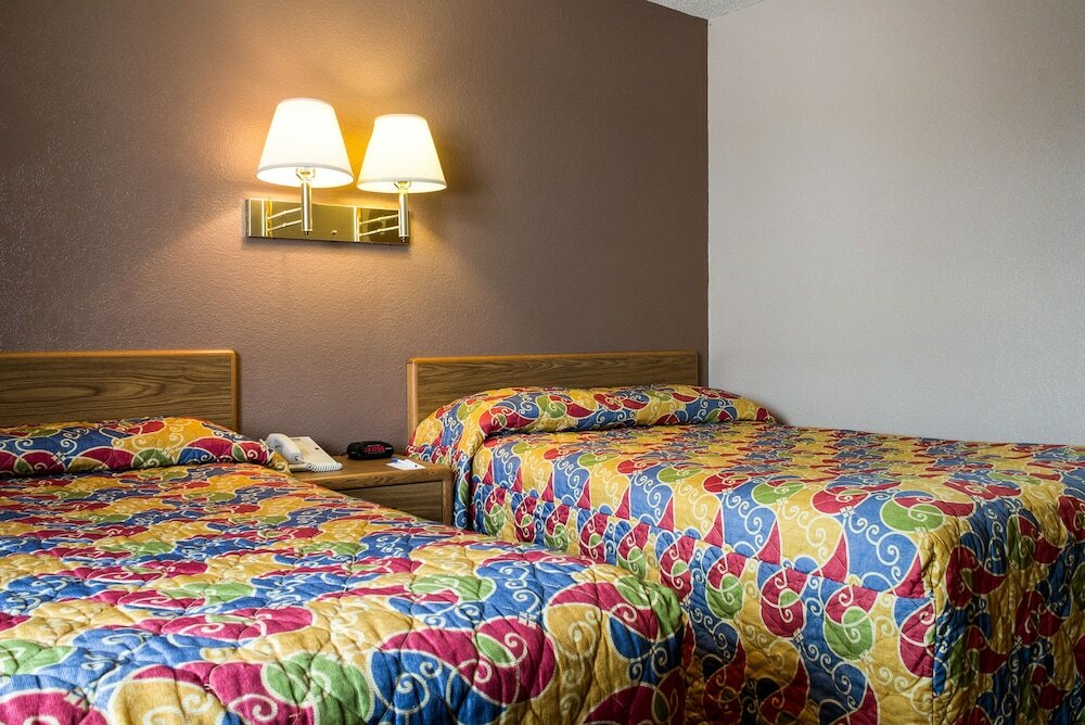 Фото Rodeway Inn Fargo