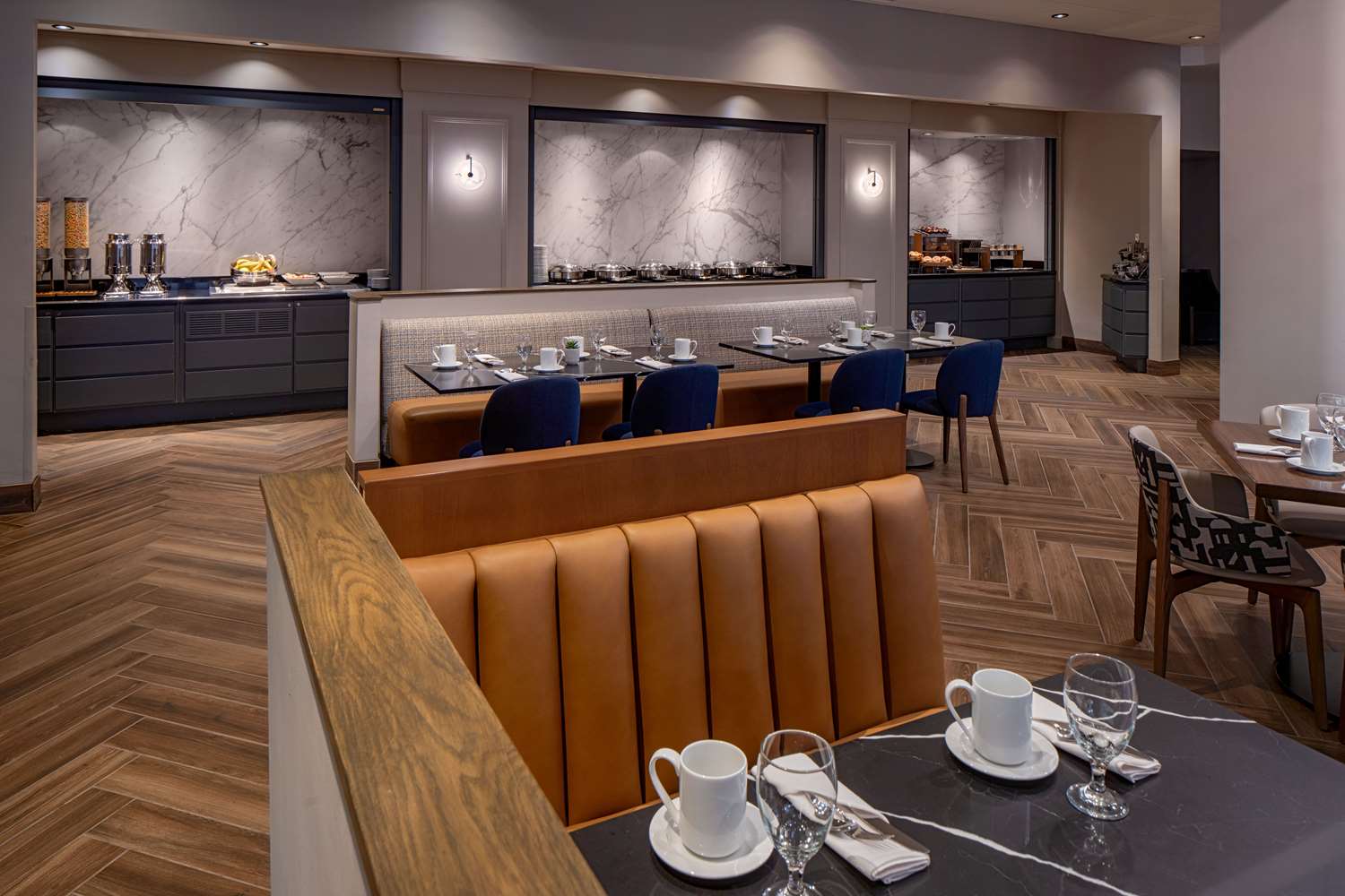 Фото DoubleTree Suites by Hilton Hotel Salt Lake City