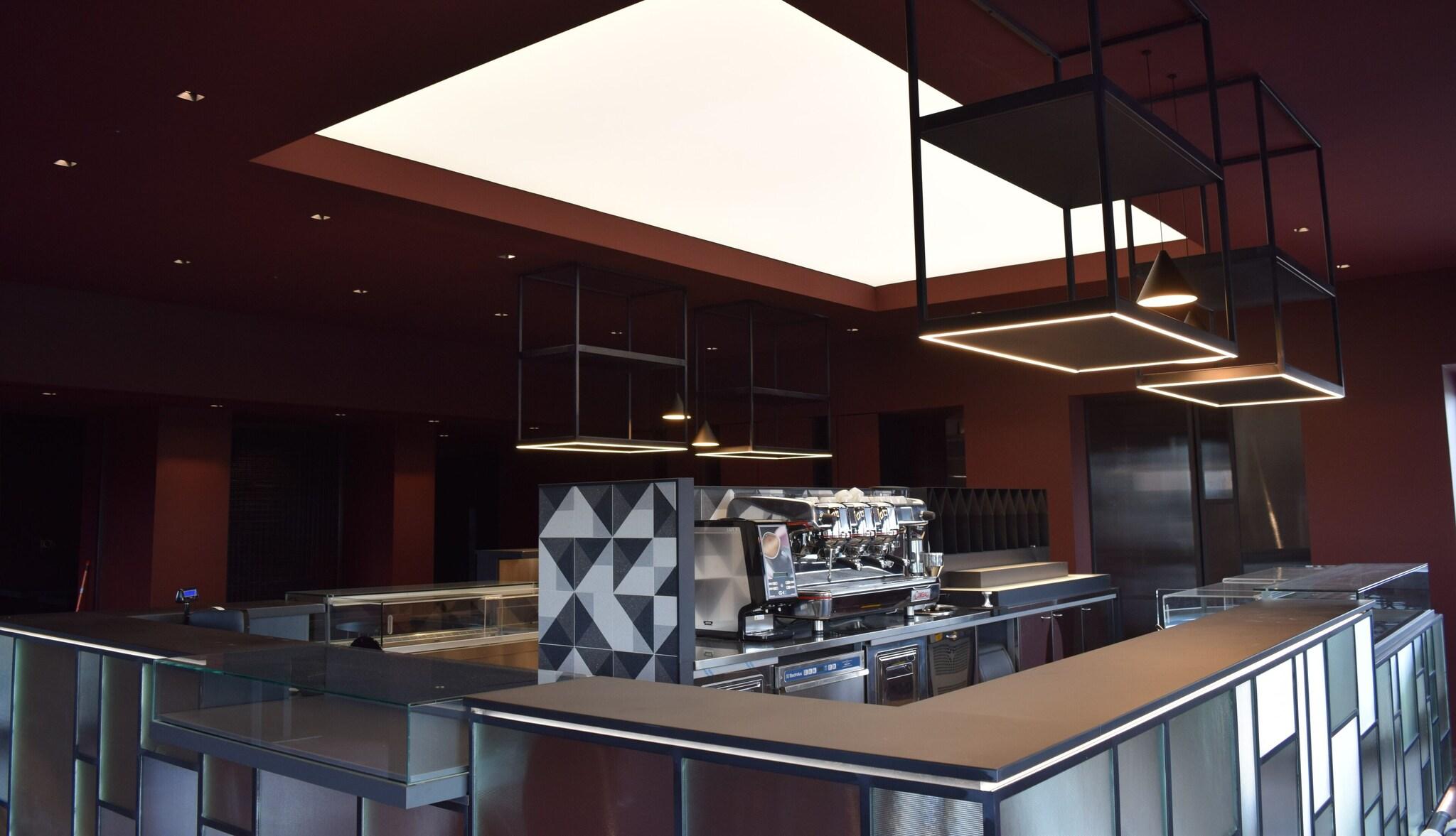 Фото Garden Hotel