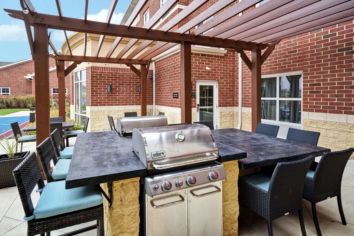 Фото Homewood Suites by Hilton Cincinnati-Milford