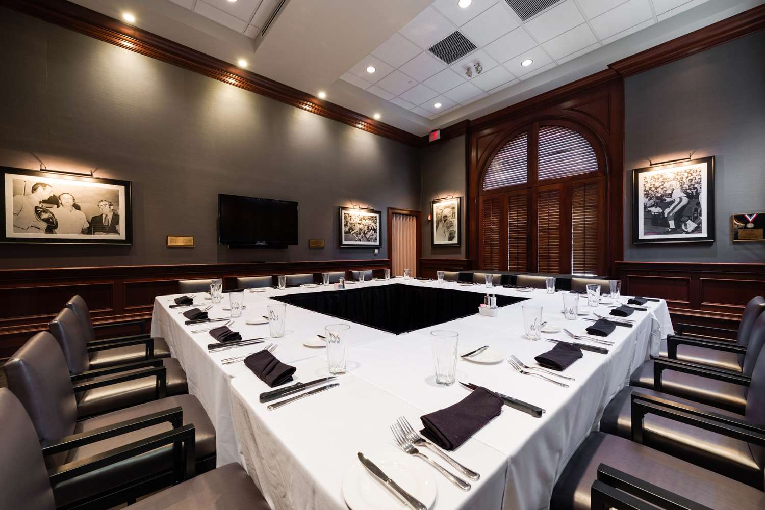 Фото Hilton Naples