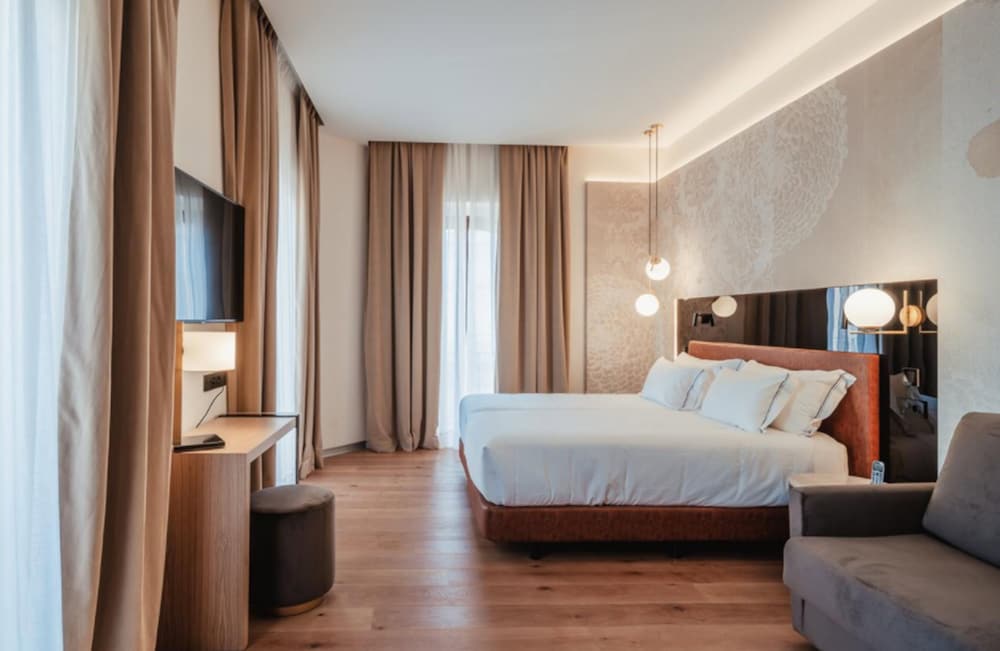 Фото Unuk Hotel