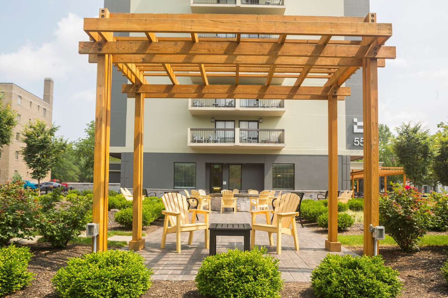 Фото The Strathallan Rochester Hotel & Spa- A DoubleTree by Hilton