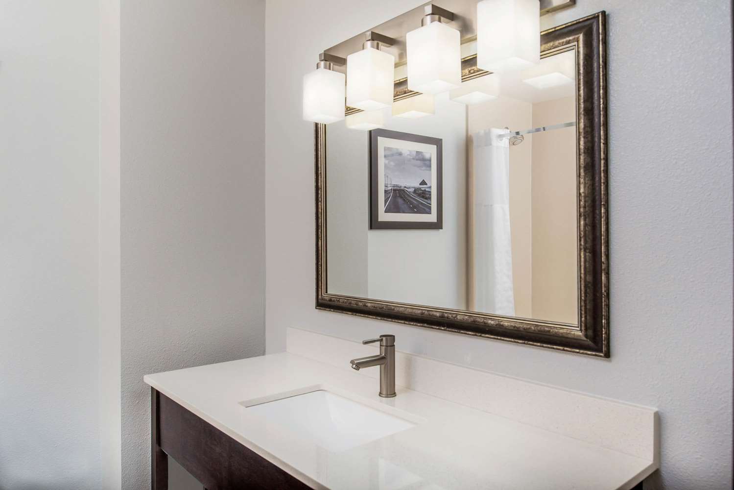 Фото La Quinta Inn & Suites by Wyndham Moscow Pullman