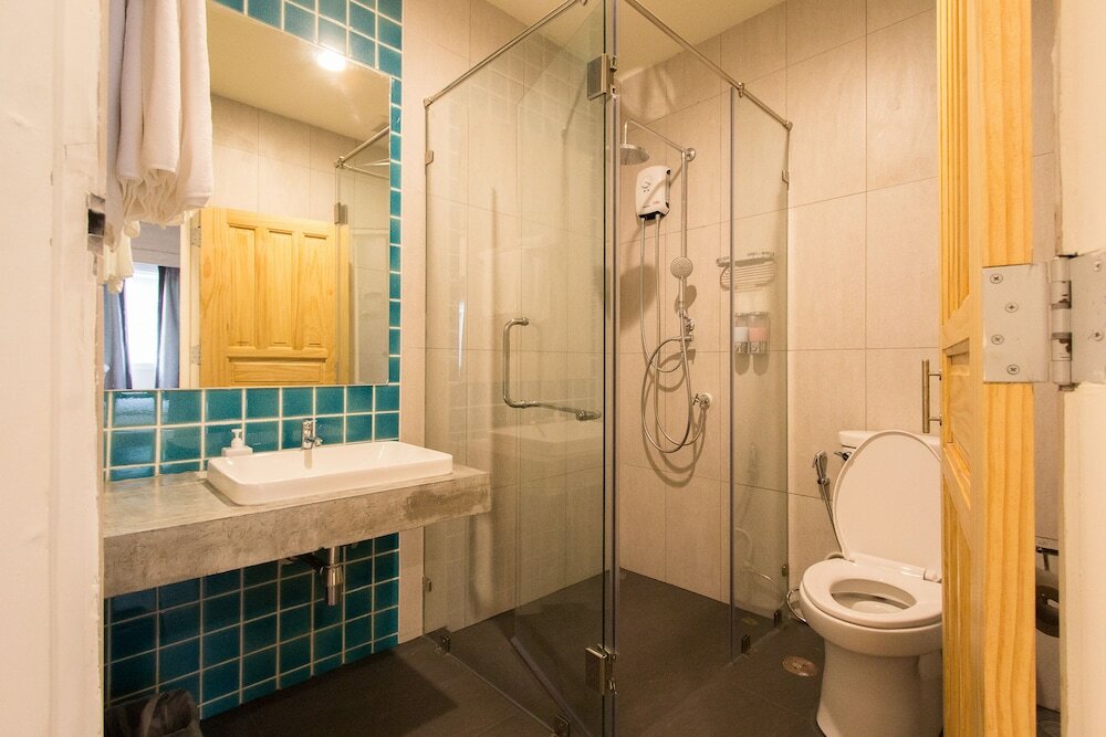 Фото Lazy Sunday Hostel