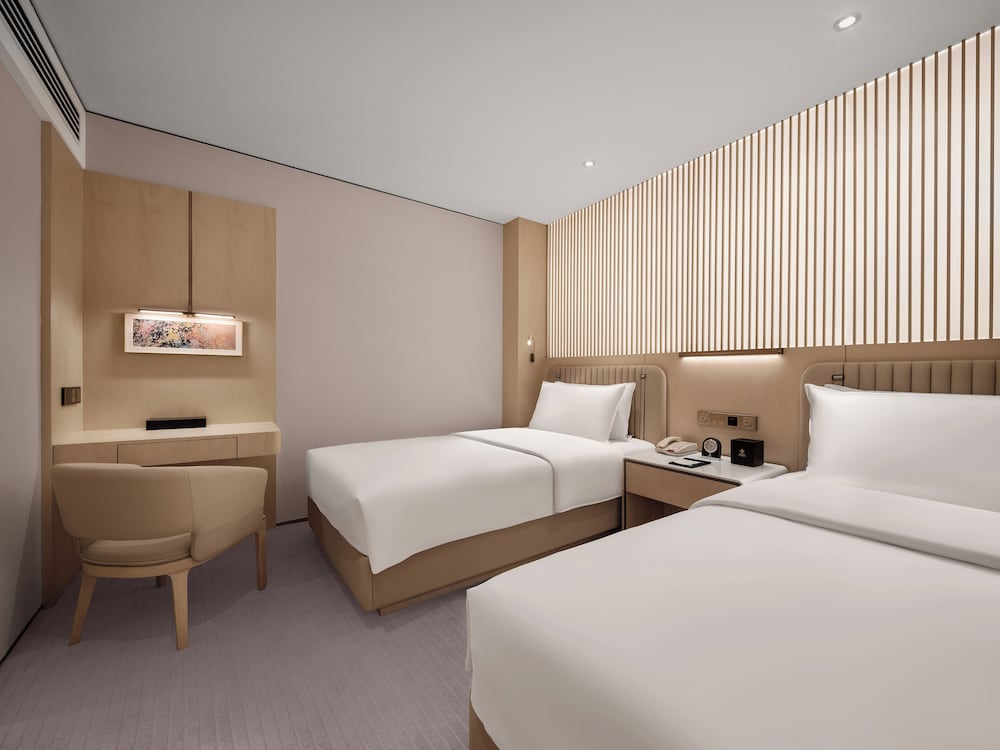 Фото Jinling Hotel Nanjing