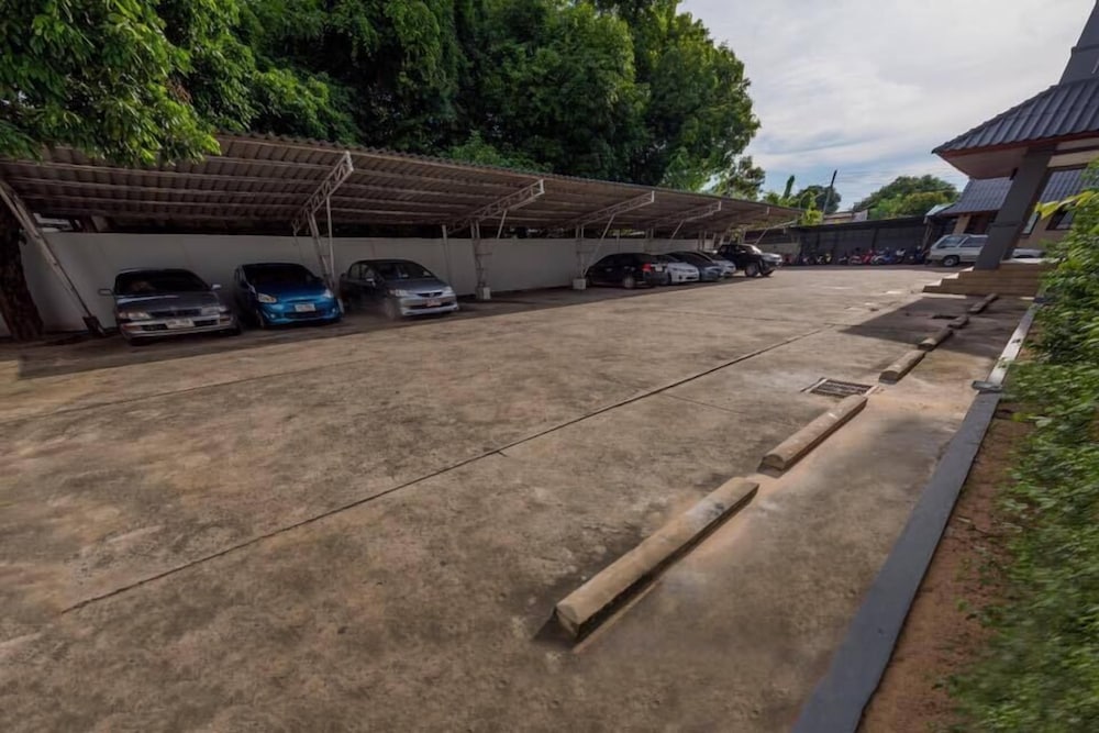 Фото Future Place Mansion Ubon