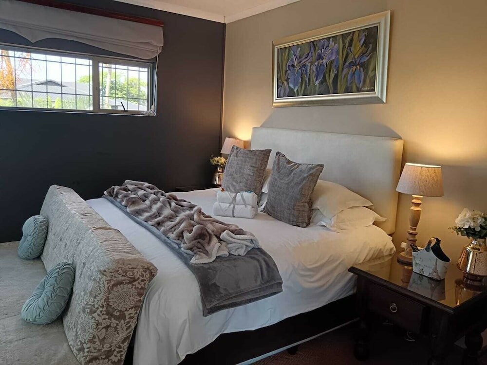 Фото Hillton Manor Guest House