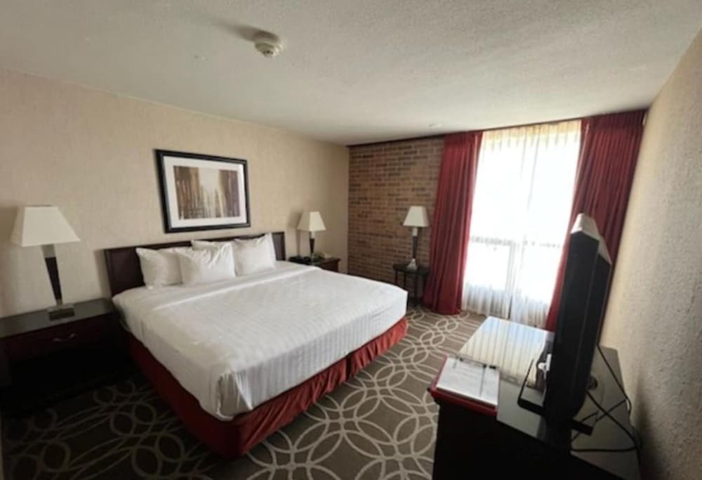 Фото Hotel Lotus Kansas City Merriam