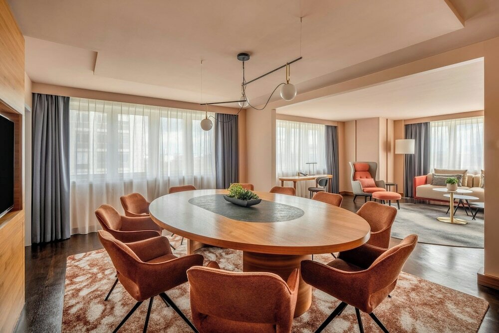 Фото Vienna Marriott Hotel