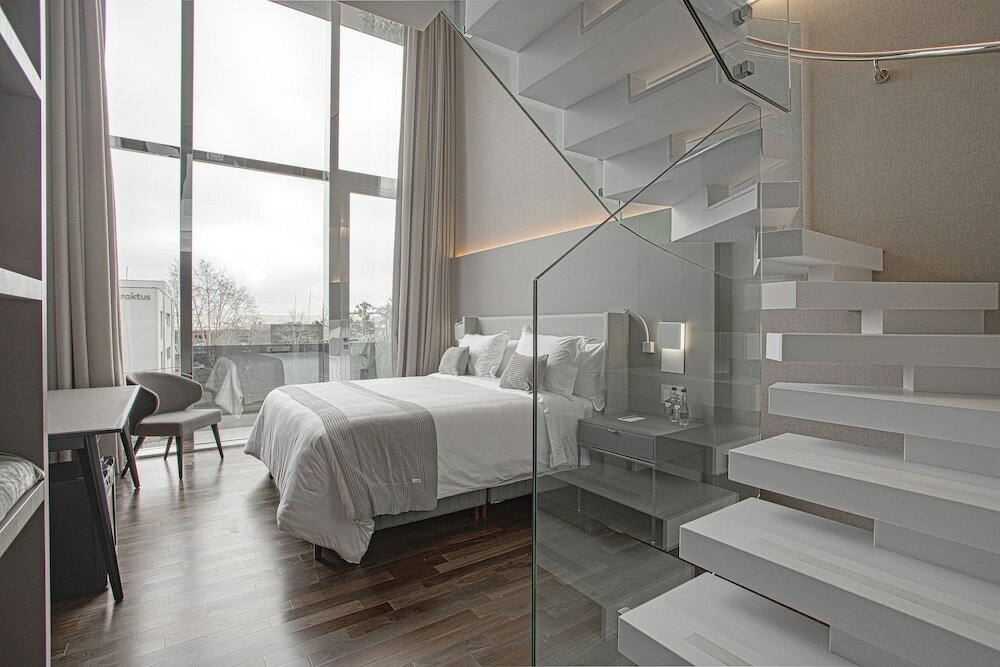 Фото Suryaa Hotel Pinhais, Curio Collection by Hilton