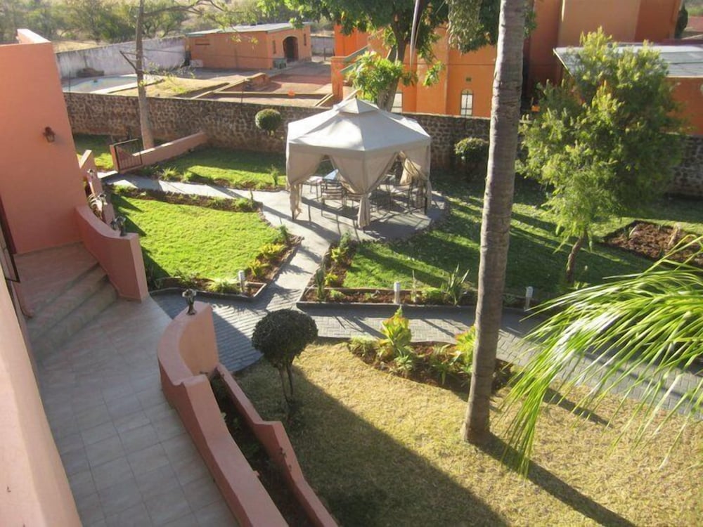 Фото Valley View Guest House