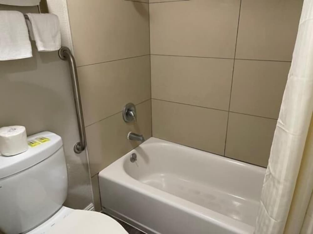 Фото Bel Air Motor Hotel