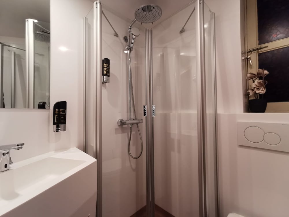 Фото Hotel Mevlana - Hostel