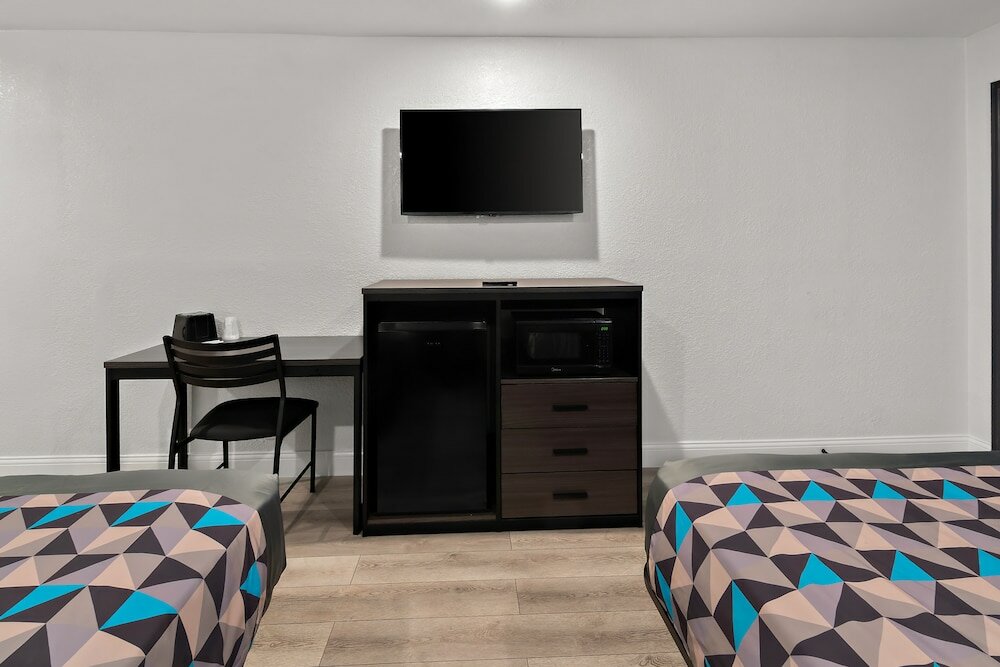 Фото Rodeway Inn