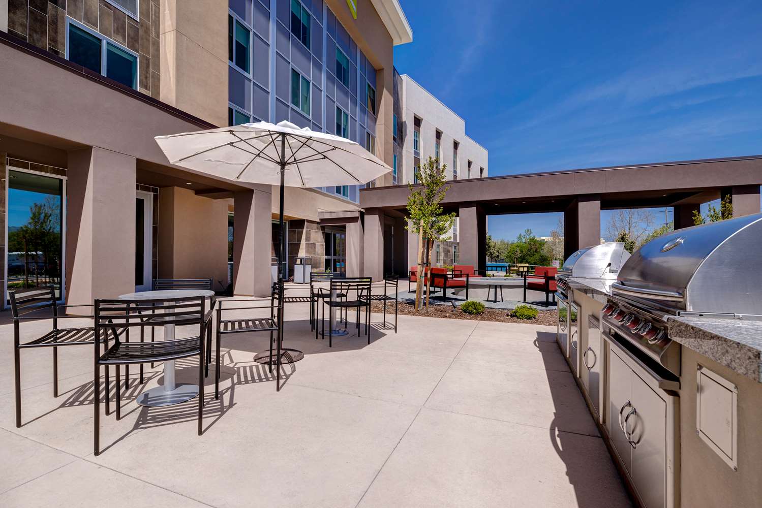 Фото Home2 Suites by Hilton Petaluma