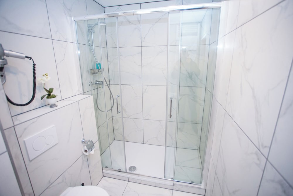 Фото Pension Central - Self Check-in