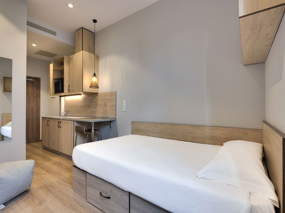 Фото Livensa Living Studios Malaga