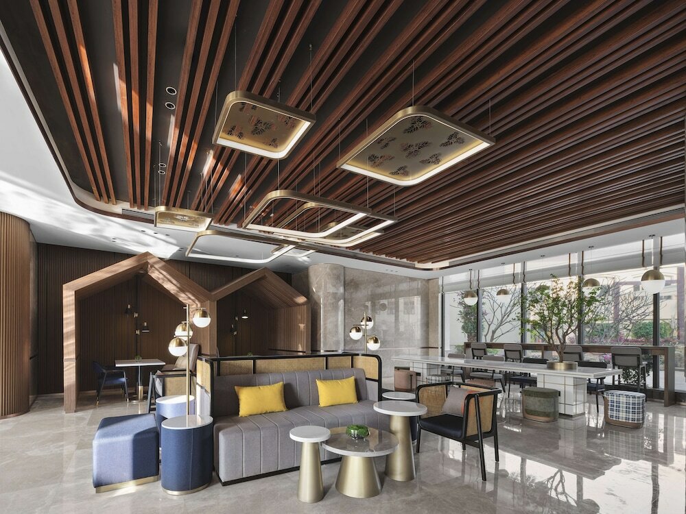 Фото Hilton Garden Inn Huizhou North Railway Station