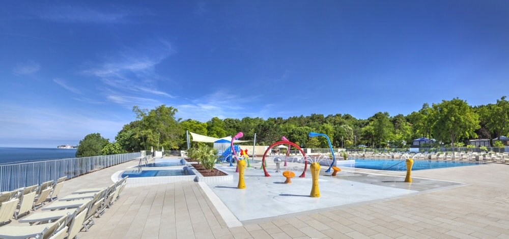 Фото Mobilhome Victoria Camping Lanterna