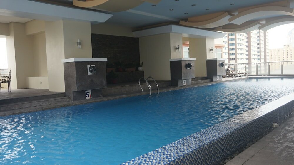 Фото Birch Tower by Rabvie Mhays