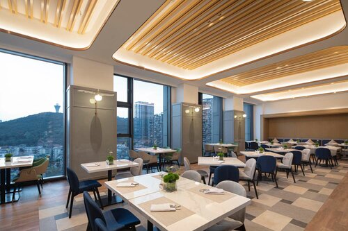 Гостиница Hilton Garden Inn Xiamen Bailuzhou Park в Фуцзяни
