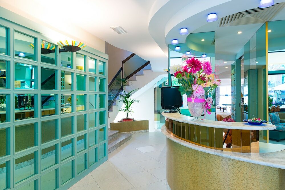 Фото Hotel Ariane