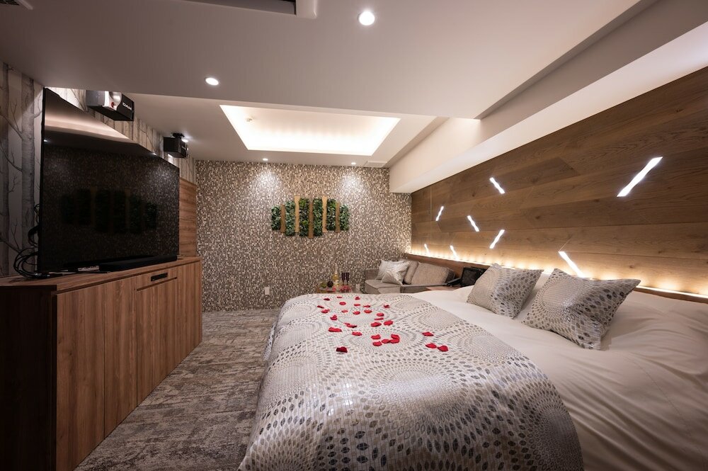 Фото Hotel Bratto Stay