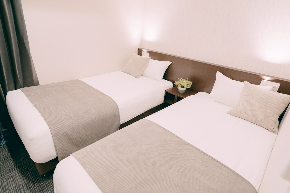 Фото R Hotel Honmachi