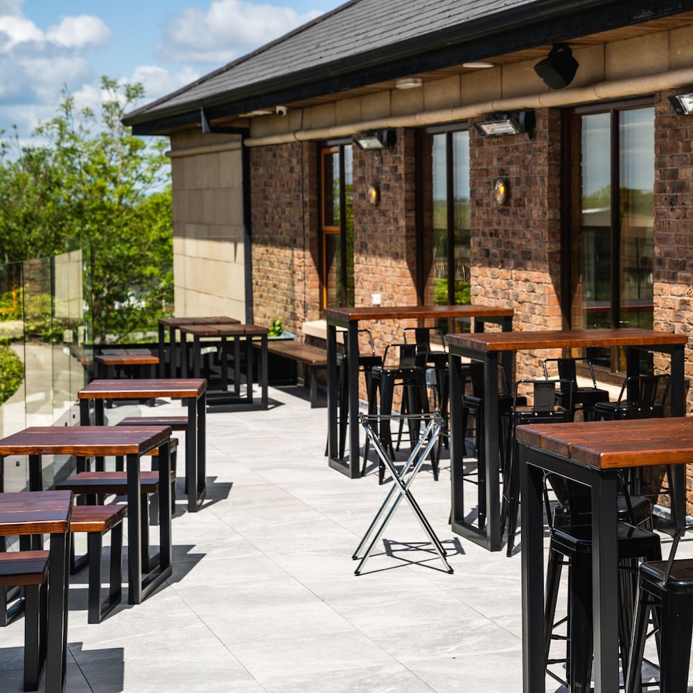 Фото Seagoe Hotel