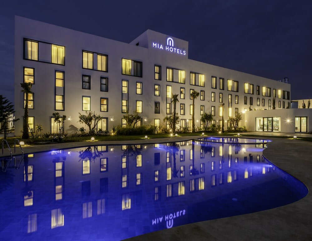 Фото отеля 1