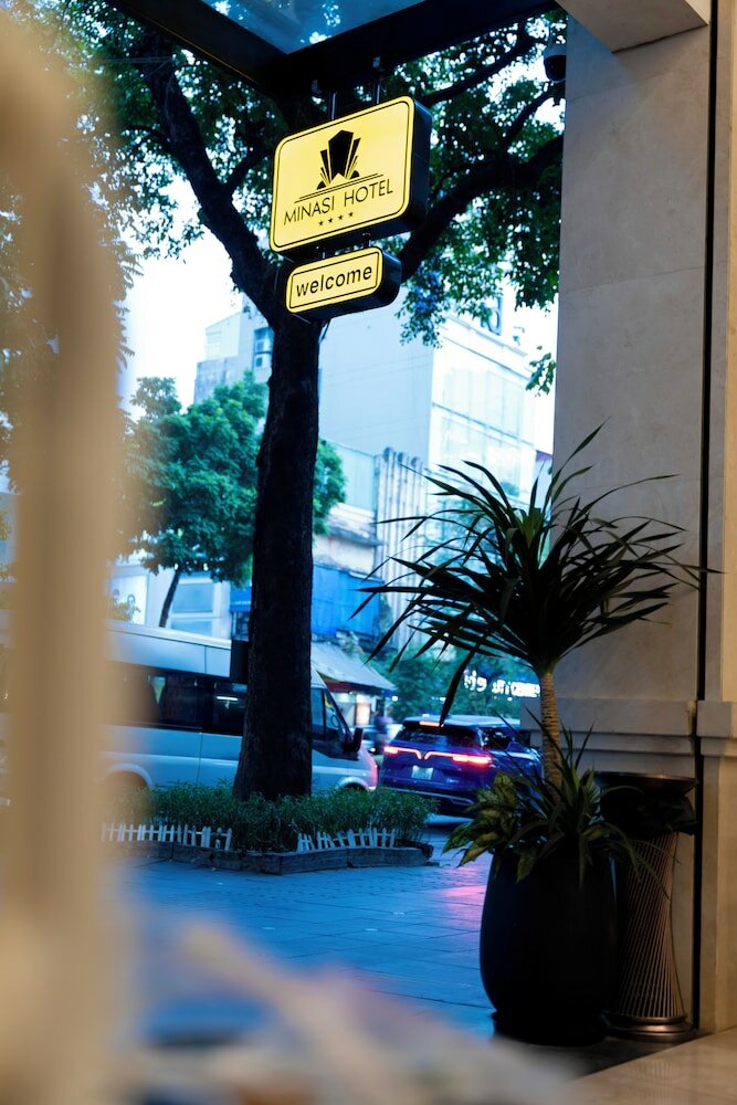 Фото Minasi HanoiOi Hotel