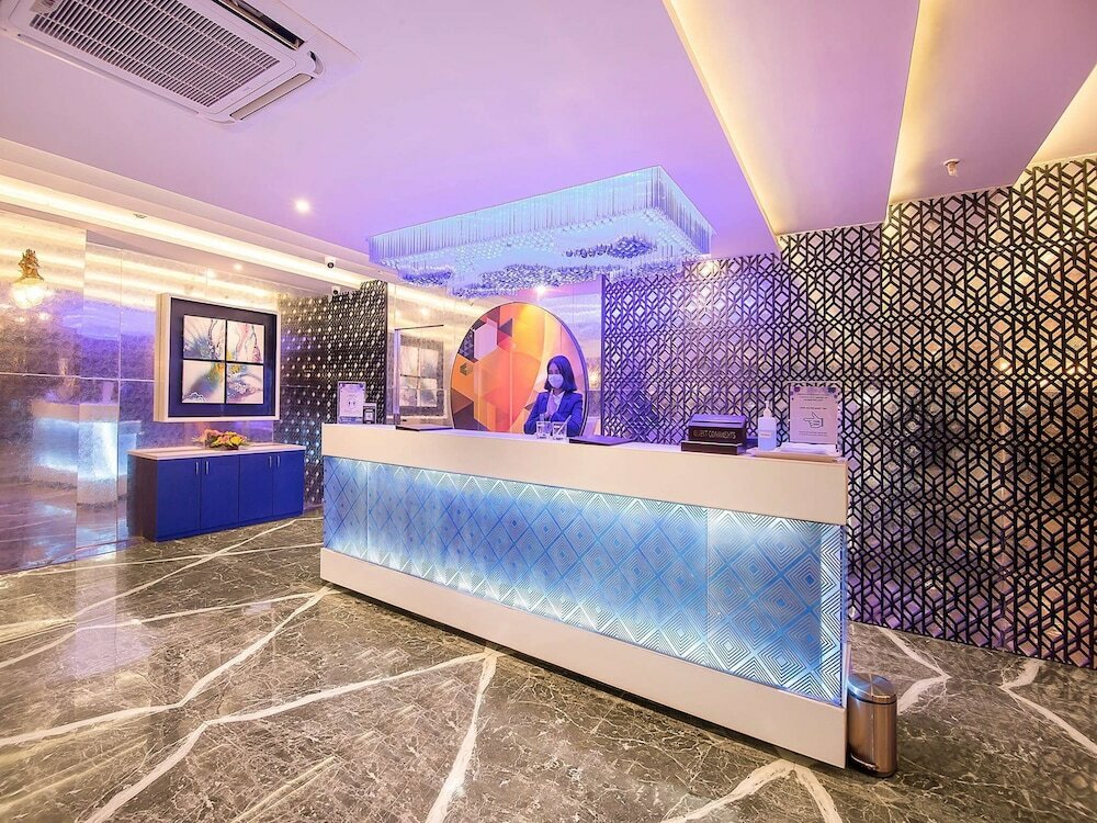 Фото Hrj Sarovar Portico Indore