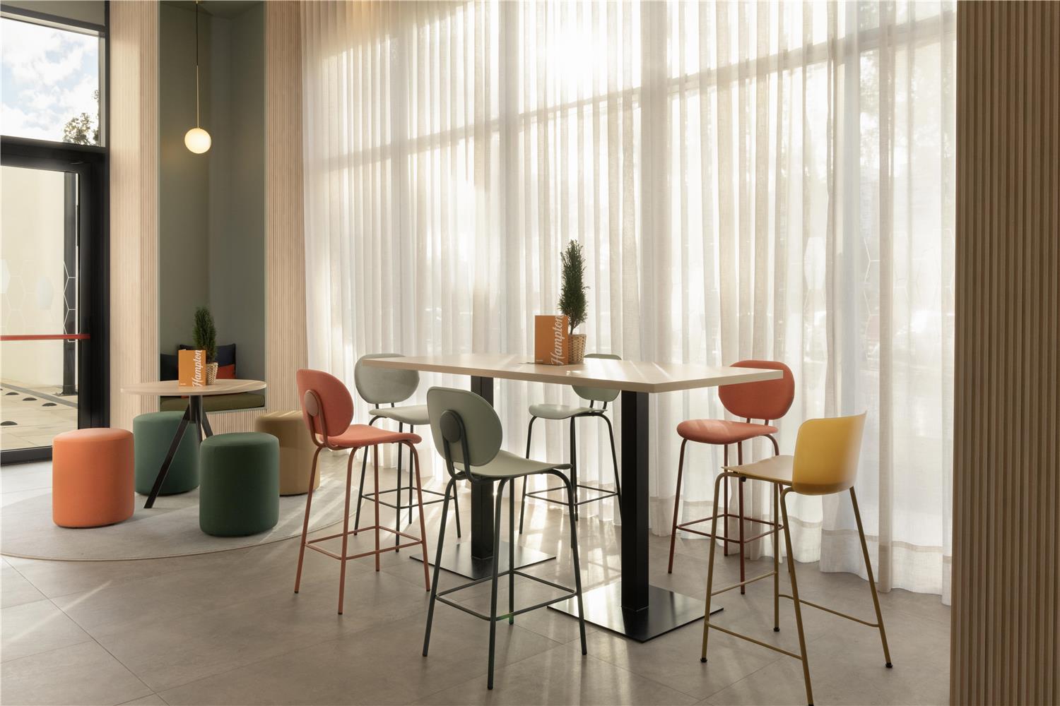 Фото Hampton by Hilton Malaga Martiricos