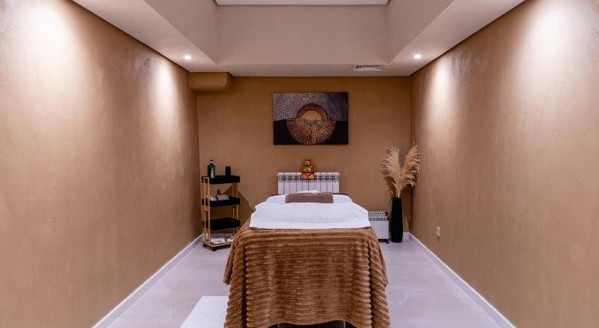 Фото Renion City Hotel