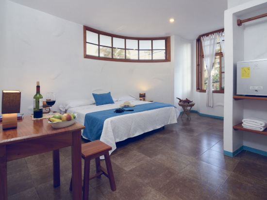 Фото Galapagos Native