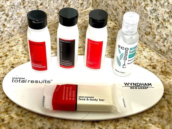 Фото Baymont by Wyndham Latham Albany Airport