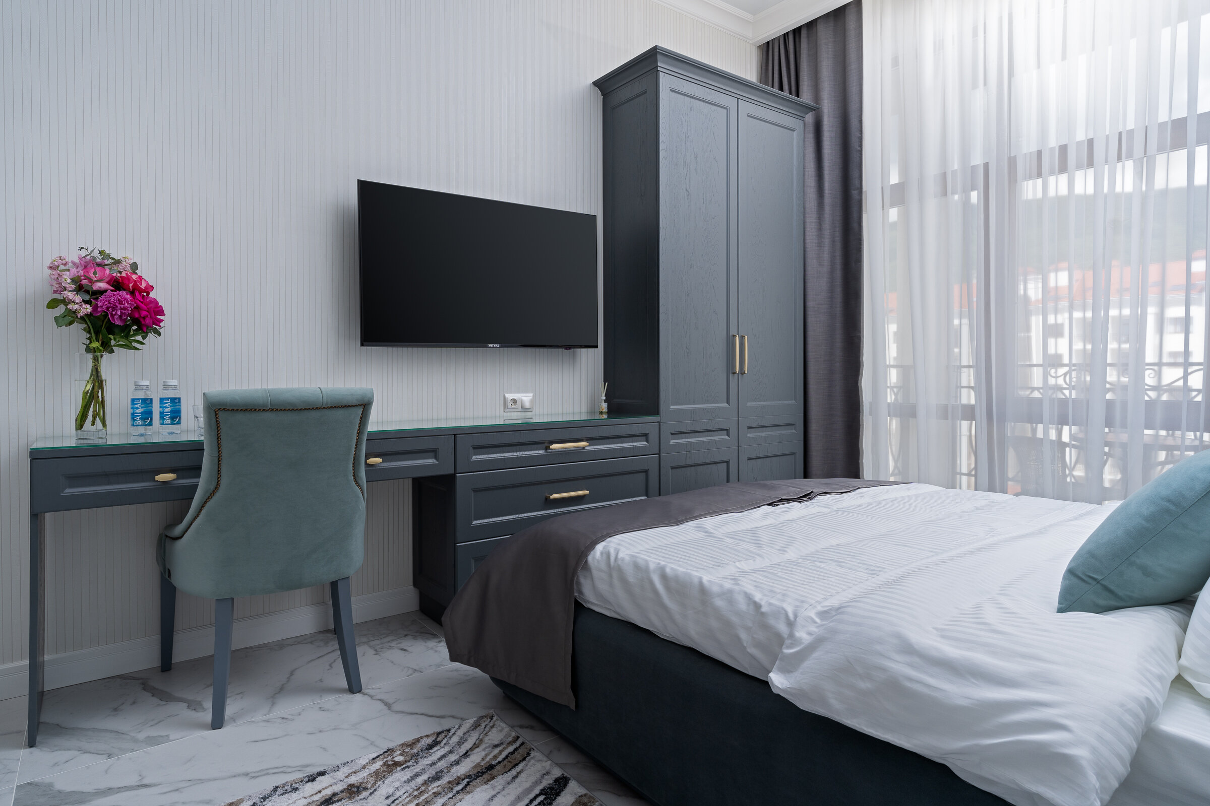 Фото Wolf Apartments