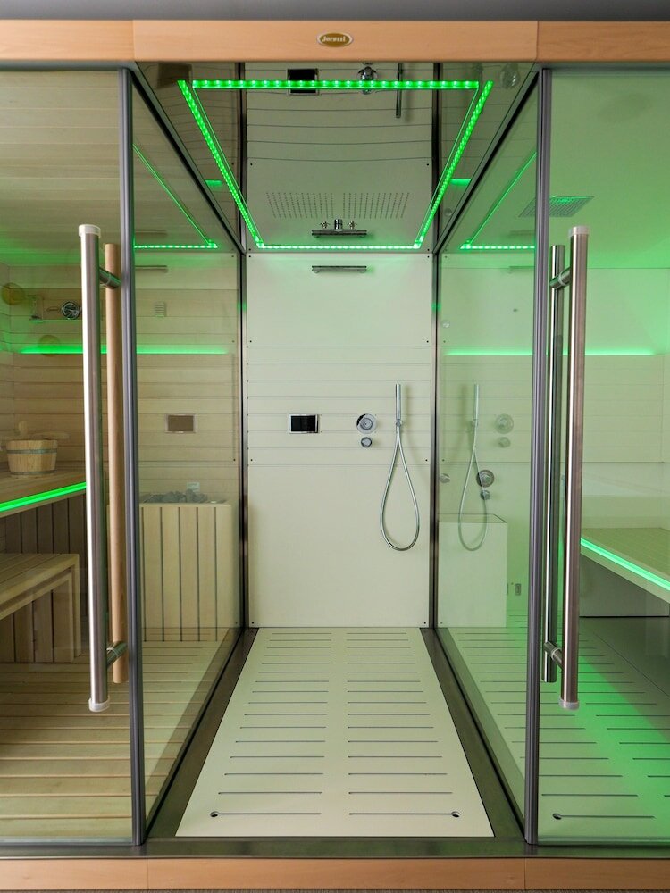 Фото Hotel Royal Plaza