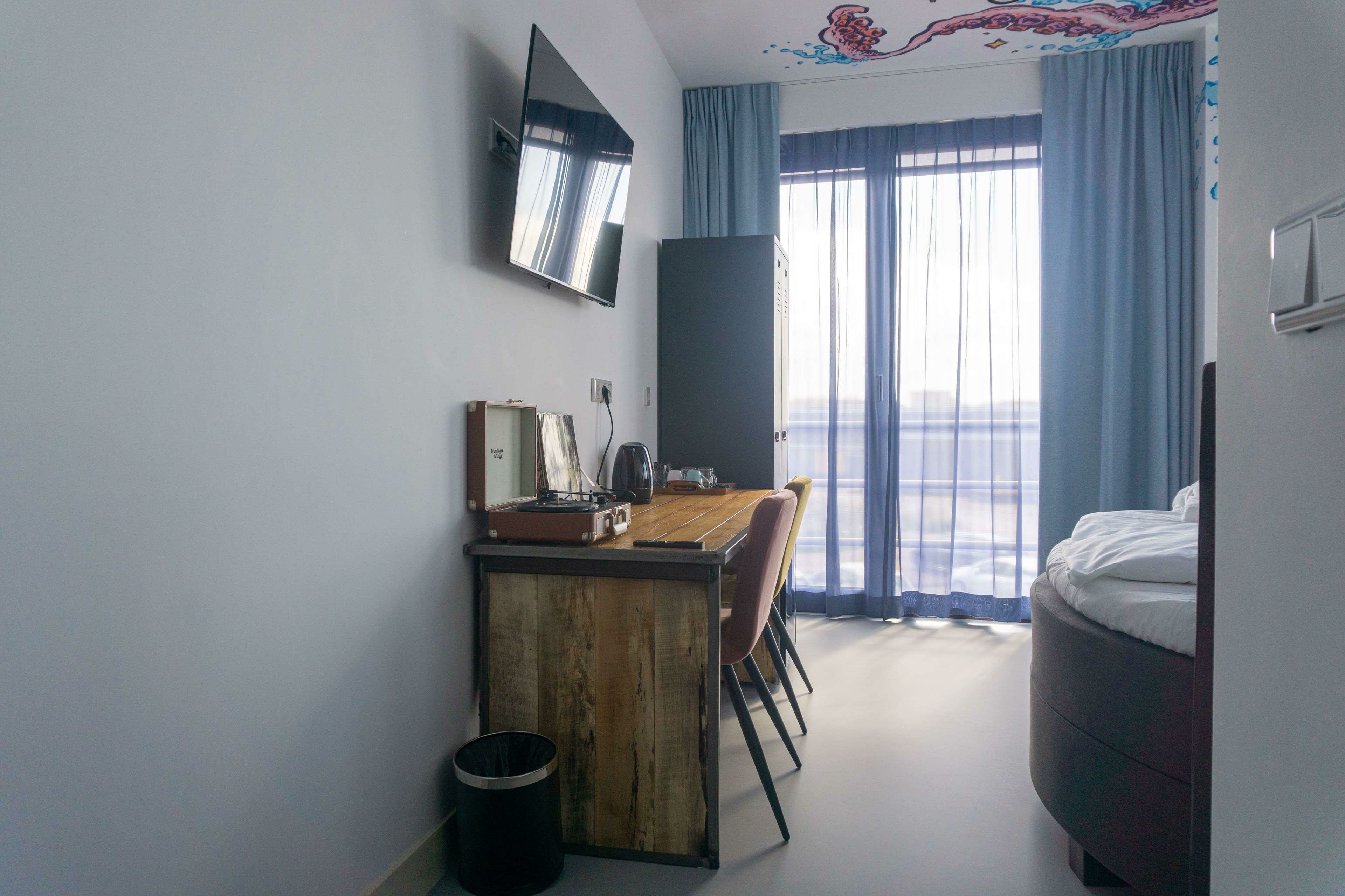 Фото Hotel Rauw aan de Kade