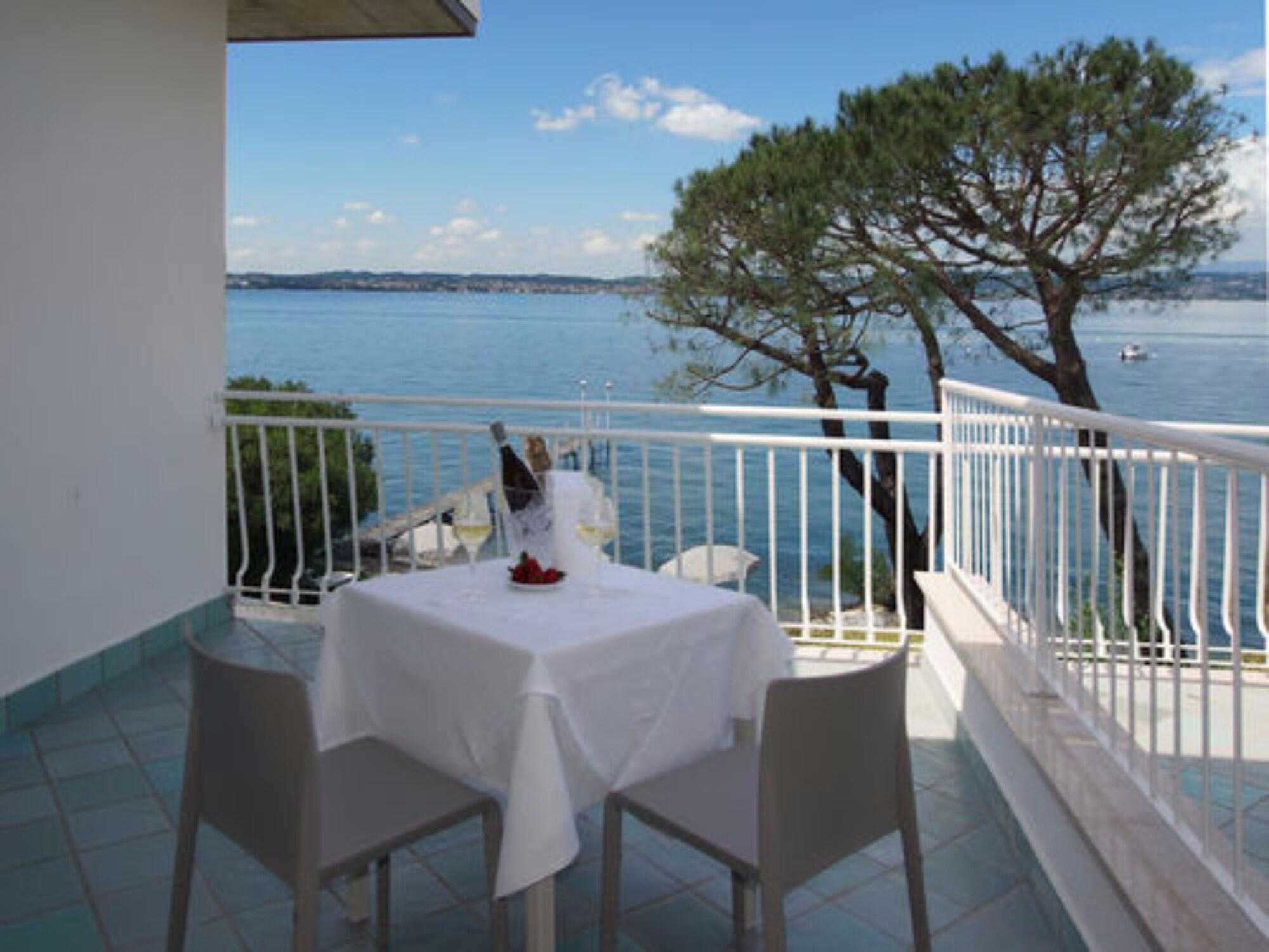 Фото Hotel Saviola