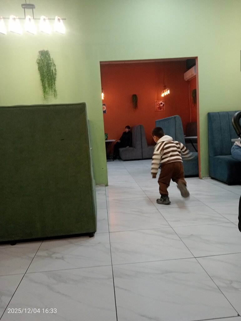 Food and lunch delivery Redmoon sushi, Alma‑Ata District, photo