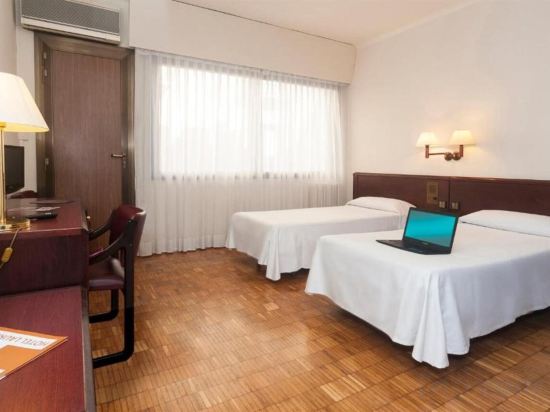 Фото Hotel Lauria