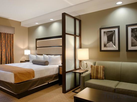 Фото Best Western Plus College Park Hotel