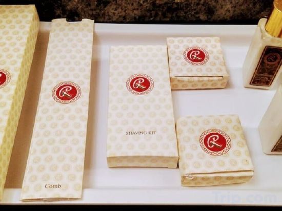 Фото Ramee Guestline Hotel Khar