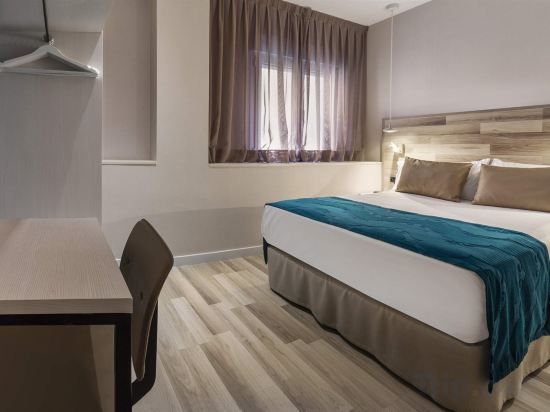 Фото Catalonia Santa Justa