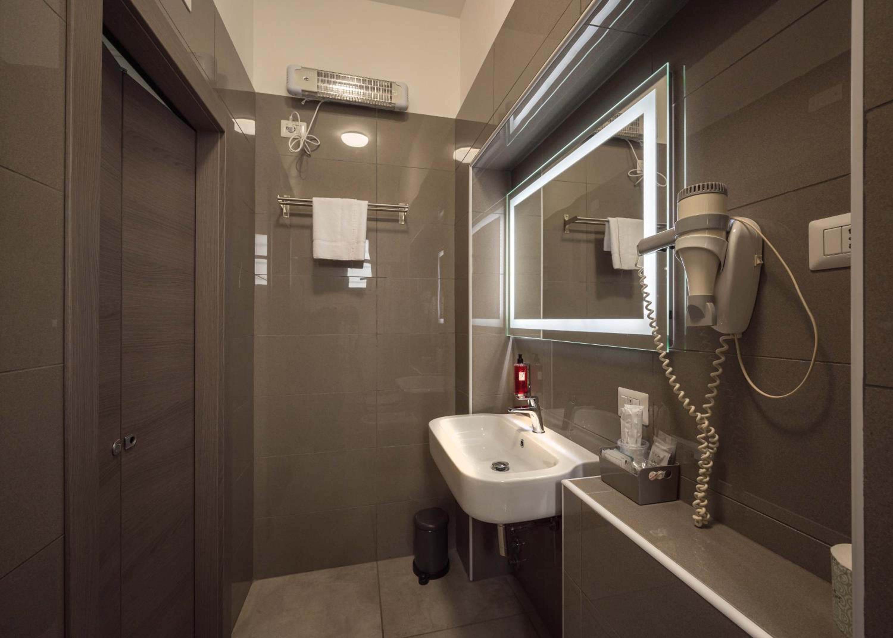 Фото Hotel Bogart
